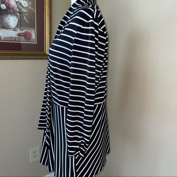 Chicos Striped cardigan size 1 - Picture 4 of 7